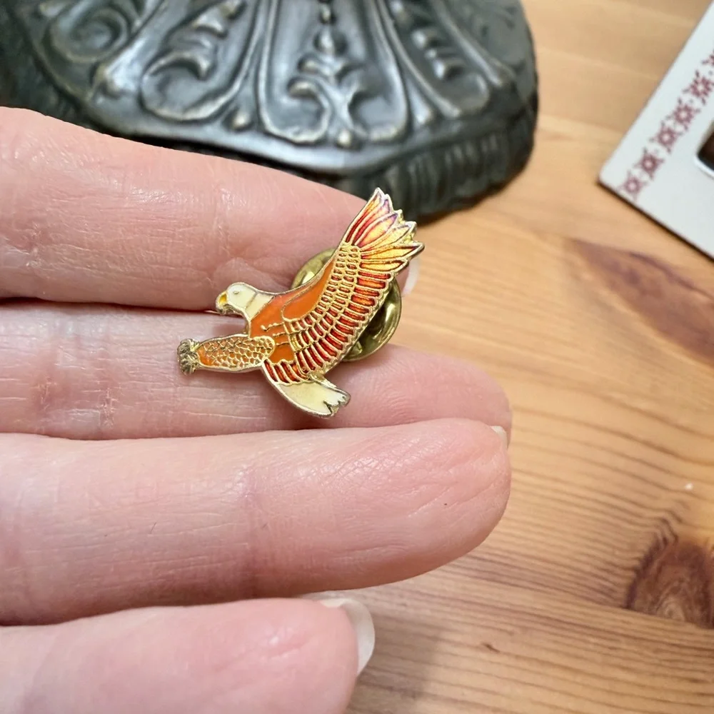 Vintage decorative bird